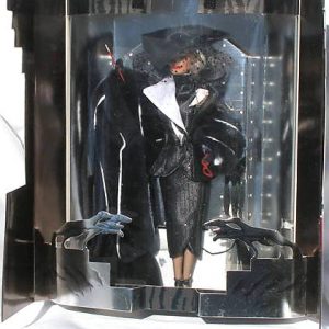 16295 Disney Cruella De Vil Power in Pinstripes #1