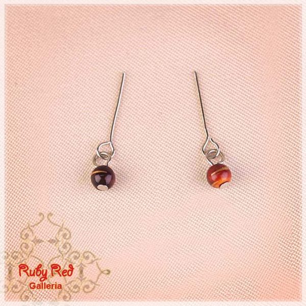 EE0004A Bleuette Earrings Antique Dark Red