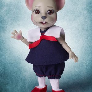 Evangeline Ghastly Crumpet the Mouse 5-1/2″ (Resin)