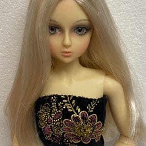 Evelyn II Wig (Honey Blonde) Size 8-9