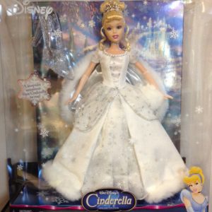G7982 Disney Holiday Princess Cinderella