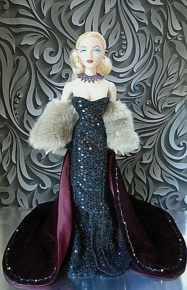 Gene Marshall Sparkling Seduction 16" 1997 DOTY Winner