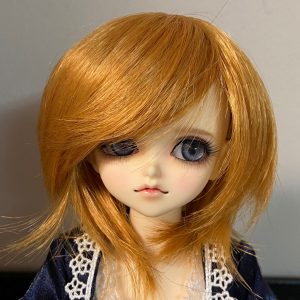 Impl Wig – Medium Strawberry Blonde Bob (Size 7-8))