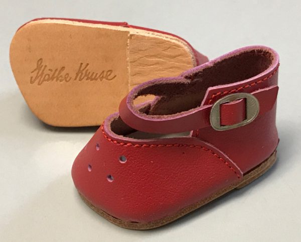 Kathe Kruse: Red All Leather Mary Jane Shoes 2-1/8 (L) x 1-1/4" (W)