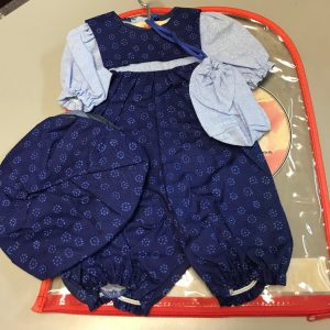 Kathe Kruse: Sommerset Blau Outfit 15-17″ (38-43cm)