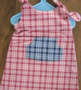 Kathe Kruse: Tragerrock Rot Plaid Jumper 18-19″ (45-48cm)