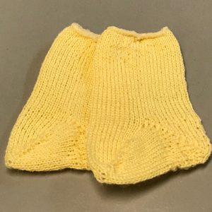 Kathe Kruse: Yellow Socks Fits 15″ Dolls