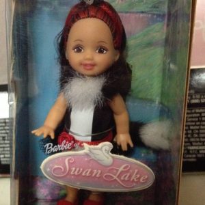 B2836 Kelly Swan Lake Maria as Carlita the Skunk