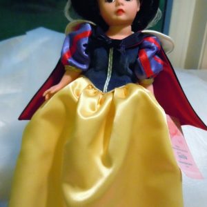 WDW Exclusive Snow White 10″