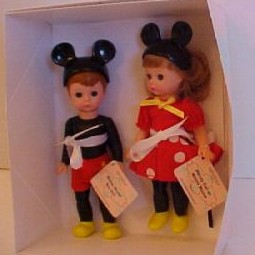 2005 MDCC Mickey Mouse Boy & Wendy As Minnie Mouse (AA)