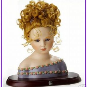 Amelia La Femme Statuette 7″ by Marie Osmond