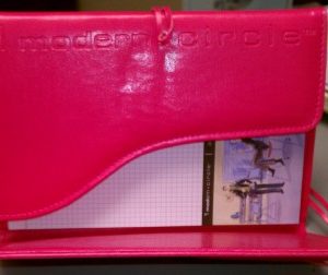 2003 Barbie Convention Modern Circle Leather Note Wallet