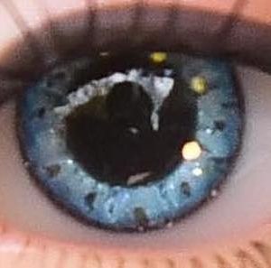 Handmade Resin Round Eyes – (Blue) 8mm