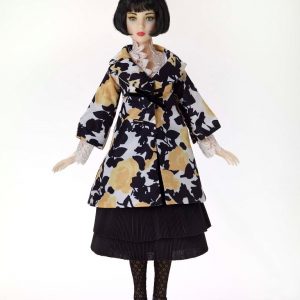 Annora Monet Free Radical LE50 16″ Resin
