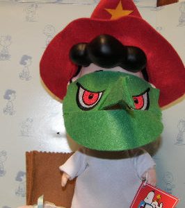 Peanuts Trick or Treat Lucy
