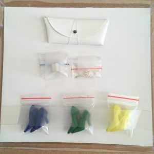 Randall Craig RTW White Clutch Accessory Set (Hoops) 12″
