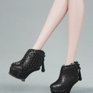 Gaga Boots (Brown) Fits 12″ FR/Barbie/Momoko/Etc