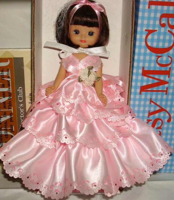 Tiny Betsy McCall Pink Portrait NRFB w/Shipper