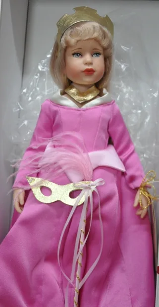 Tinker Bell Spirit of Neverland  Doll Peddlar