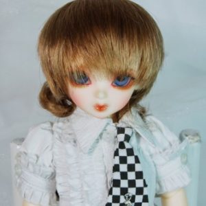 YW-86 Yo-SD Wig:  Dark Blonde Short Shag