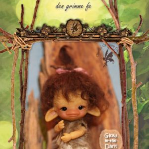 Aggie Pebbles Ugly Woodling Troll 8cm