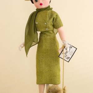 #2 Yardley On the Avenue (Green) Cissy 21″