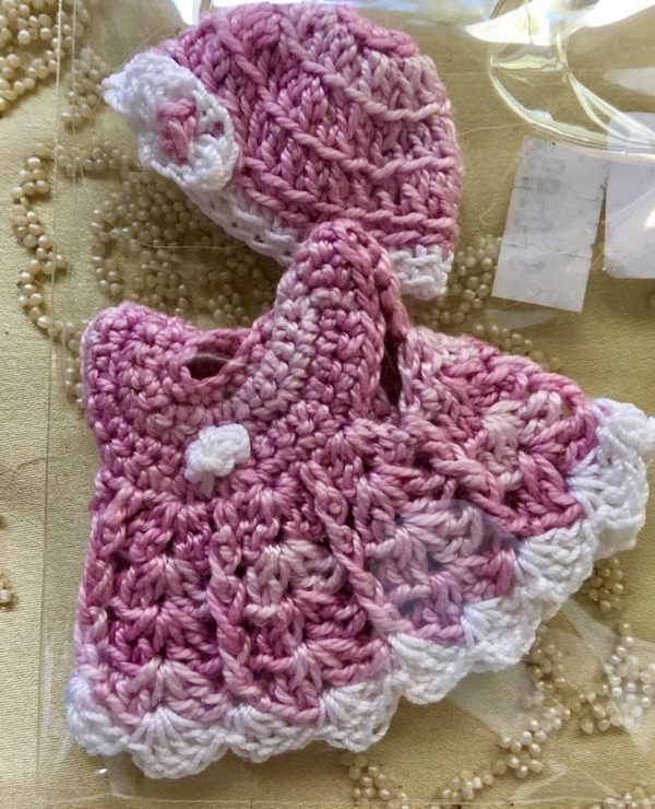 Crochet - Handmade lavender & white, dress & hat, fits tinies 5c