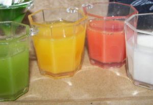 Beverage: 8-sided glasses w/beverages (set of 4) 1″ x 1″
