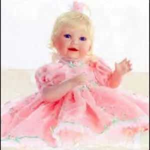Queen Elizabeth Rose 12″ Seated Porcelain by Marie Osmond