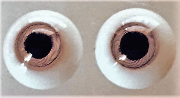 Glass Round Eyes - Lavender swirls 7mm