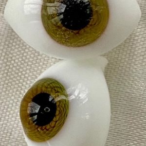 Oval Paperweight Glass Pinch Back Eyes (Hazel) 22mm