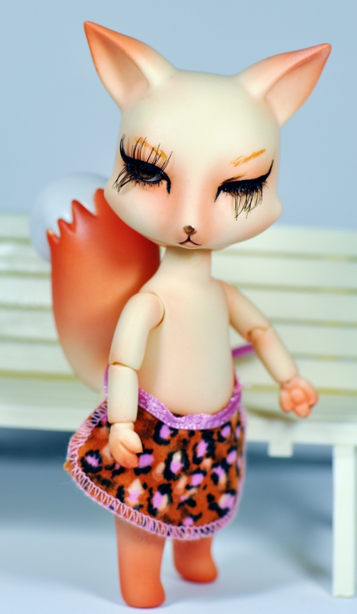 Family Pet Ms Fox BJD Pink Skin Full blush AS IS NO RETURNS – Doll