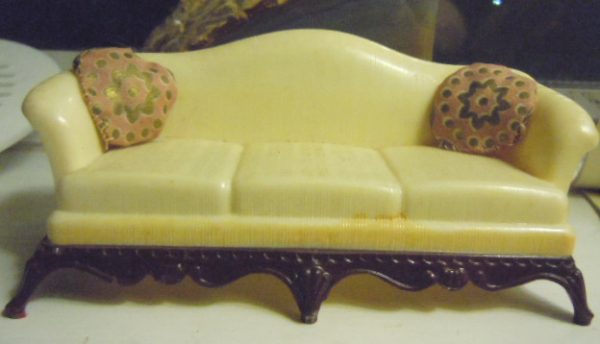 Furniture: Renwal Vintage Sofa  5” long - Attached pillows