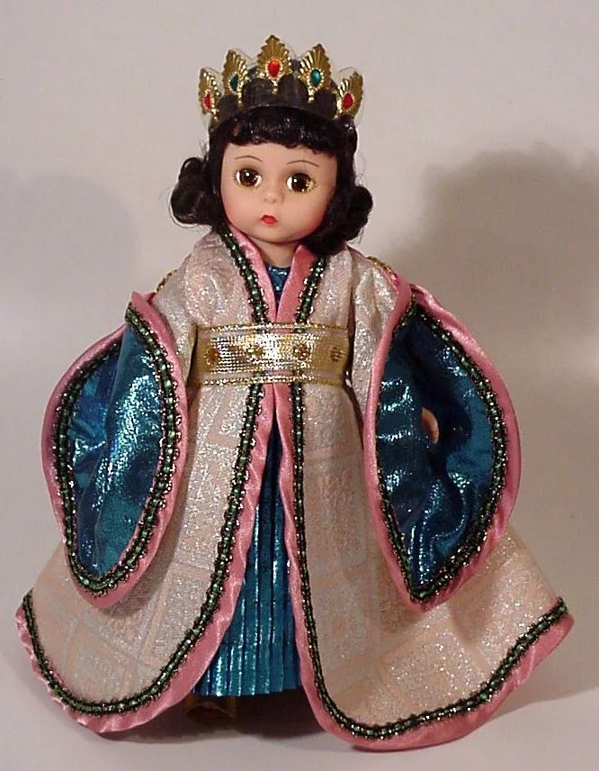 Queen Esther 8″ (Bible Stories) #14584 – Doll Peddlar