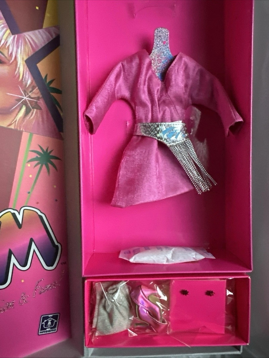 JEM and the Holograms Music Medley Fashion Pack – Doll Peddlar