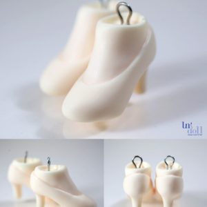 Parts:  Tiny Girl High Heel Feet 30cm