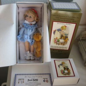 Alice Leverett  “Just Me” bisque + Bonus Gift