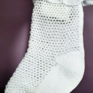 Anklet Socks w/Lace Top (Ivory) 18-20″