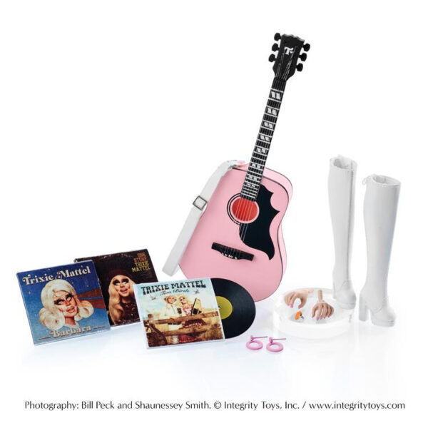 Integrity RuPaul’s Drag Race Winner Trixie Doll 12" - Image 5