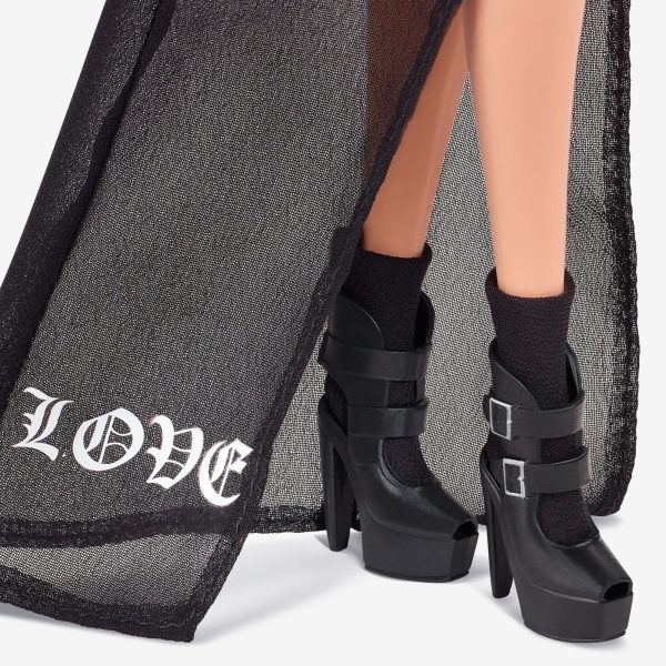 GXL12 Vera Wang Barbie from Tribute Collection - Image 6