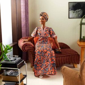 GYH04 Barbie Inspiring Women Maya Angelou
