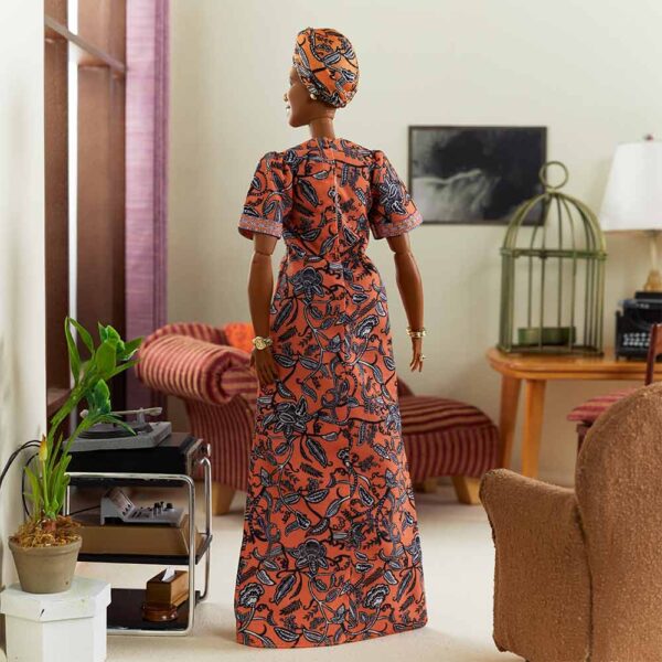 GYH04 Barbie Inspiring Women Maya Angelou - Image 3