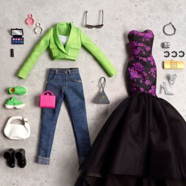 HBX98 @BarbieStyle Fashion Studio & Doll - Image 4