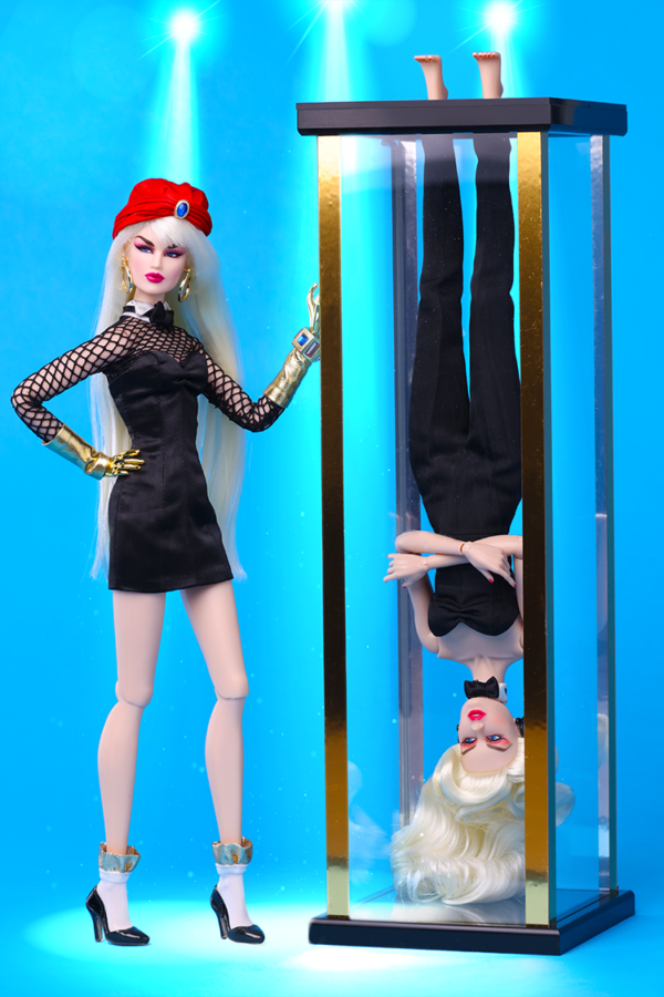 JEM and the Holograms The Stingers Minx & Rapture Mind Games Giftset - Image 3