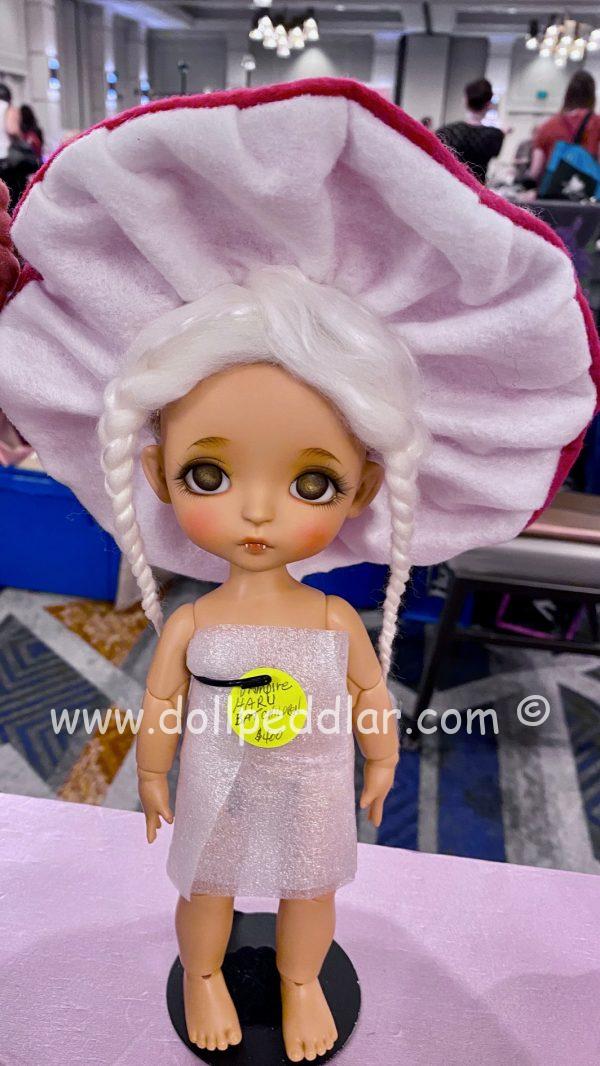 Sculpture Wig  WHITE MUSHROOM size 8-9 handmade