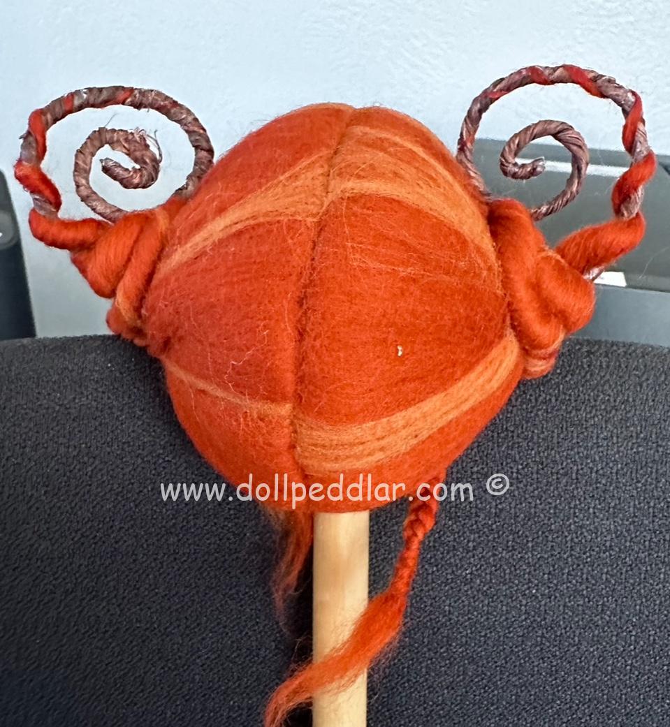 Sculpture Wig CHILI PEPPER size 8-9 handmade - Image 2
