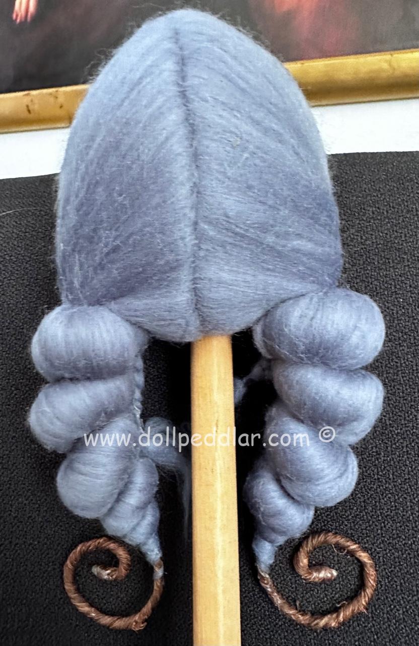 Sculpture Wig COTE d'AZUR size 8-9 handmade - Image 2