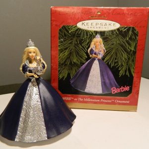 Hallmark Ornament Holiday Barbie 1993 Doll Peddlar