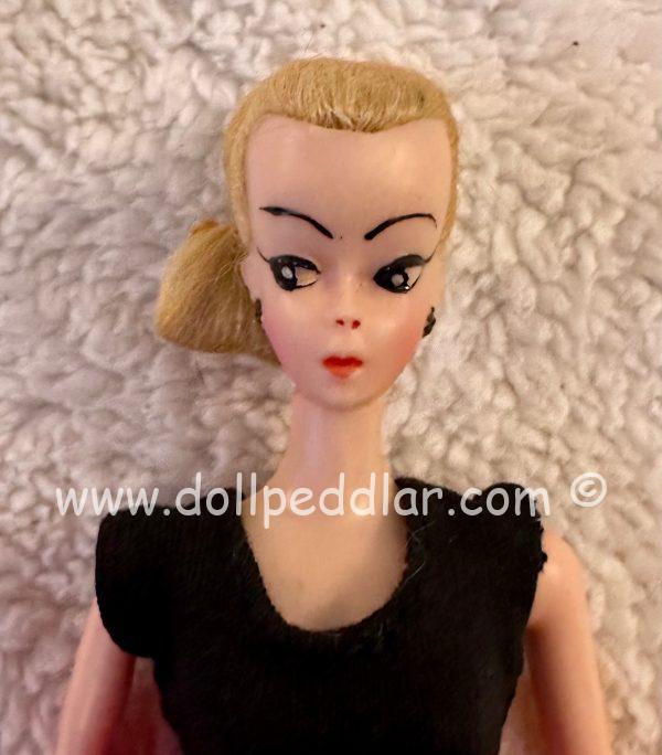 Bild Lilli Doll Hong Kong 9.5" All Original/Perfect Makeup/Mint/Box Not Mint - Image 3