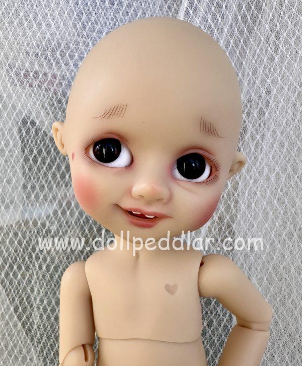 MDCC Liam as Peter Pan (new sculpt) 10" by Nikki Britt Full Set, Blue eyes, sunkissed resin - Image 8